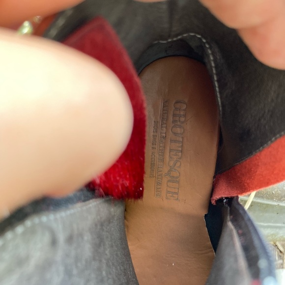 Leather grotesque boots - Picture 2 of 10